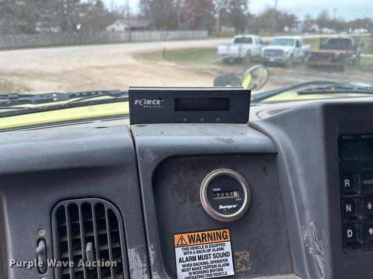 image for item LO9311 1998 Ford L8000  dump truck