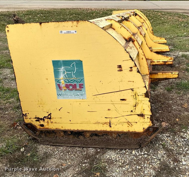 image for item LO9312 Snow Wolf  16' W snow pusher