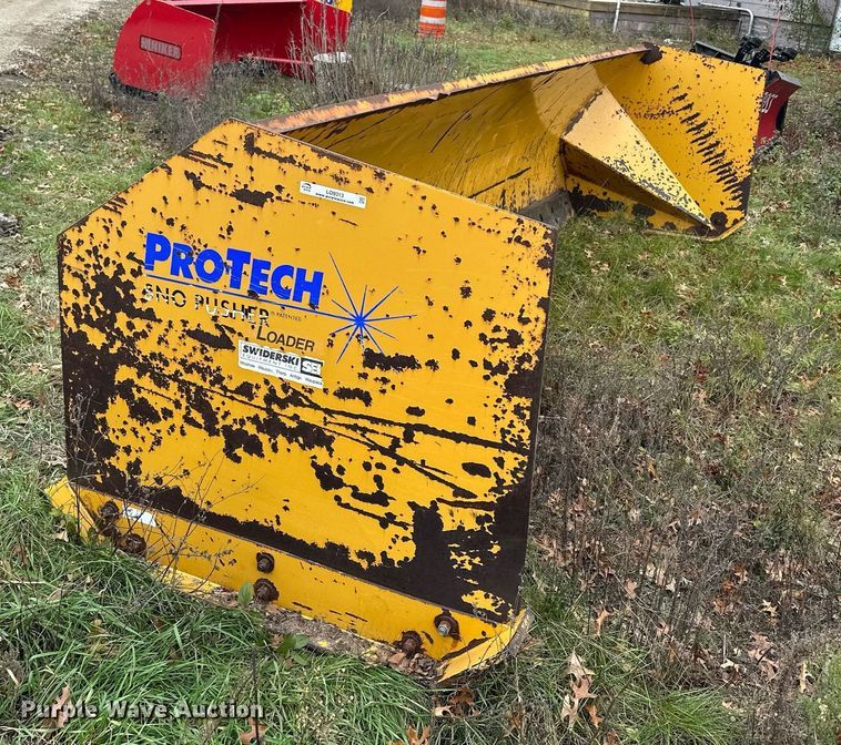 image for item LO9313 Pro-Tech  14' W snow pusher