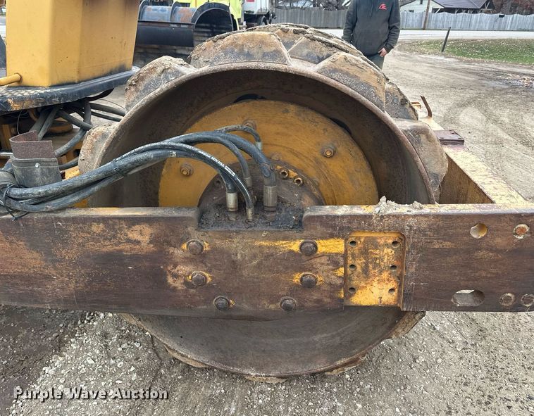 image for item LO9319 1990 Bomag BW142PDB  single drum vibratory roller