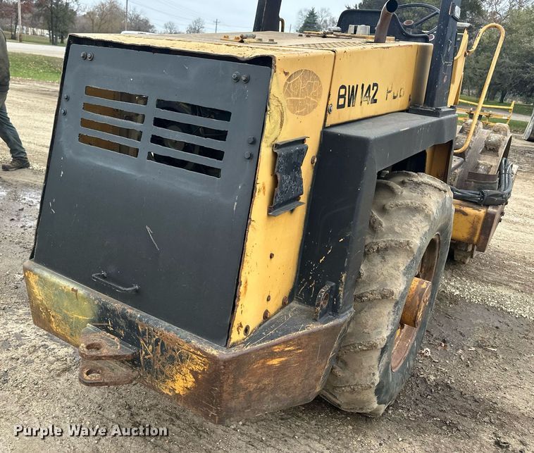 image for item LO9319 1990 Bomag BW142PDB  single drum vibratory roller