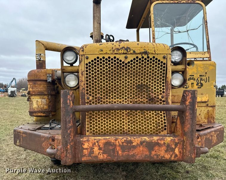 image for item LO9323 1965 Caterpillar 619C  scraper