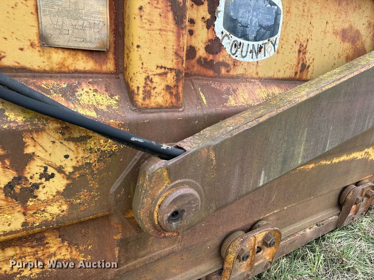 image for item LO9323 1965 Caterpillar 619C  scraper