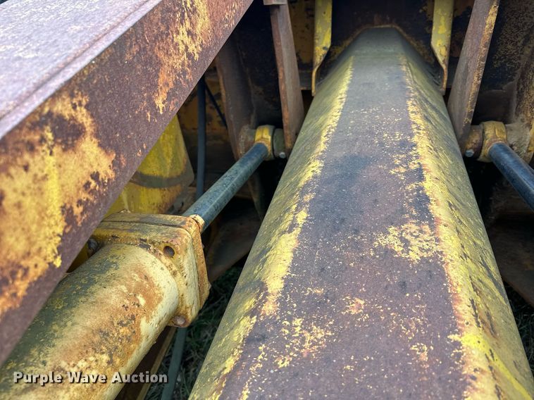 image for item LO9323 1965 Caterpillar 619C  scraper