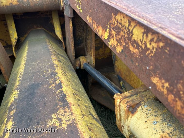 image for item LO9323 1965 Caterpillar 619C  scraper