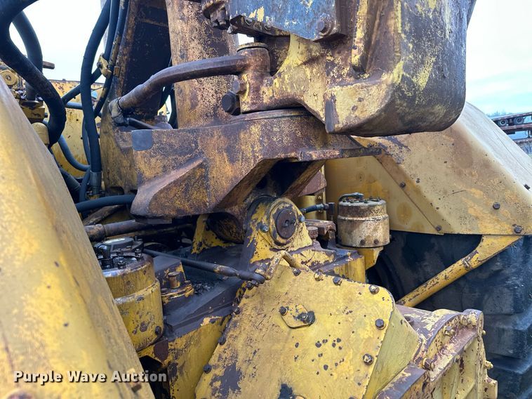 image for item LO9323 1965 Caterpillar 619C  scraper