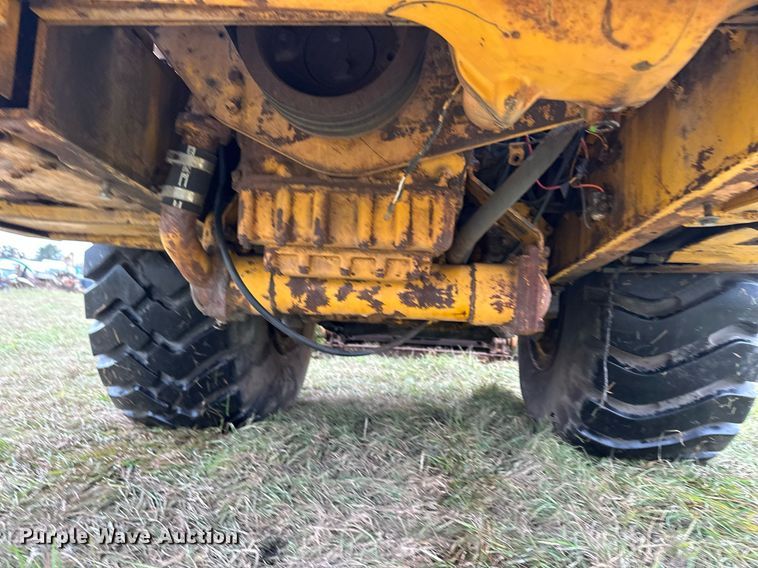 image for item LO9323 1965 Caterpillar 619C  scraper