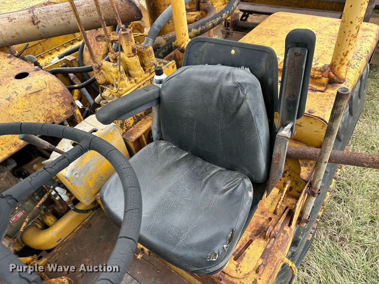 image for item LO9323 1965 Caterpillar 619C  scraper