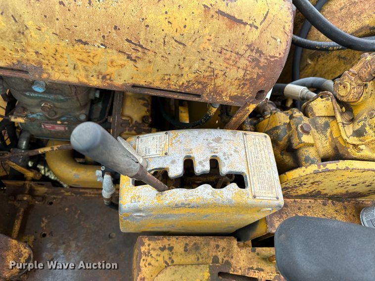 image for item LO9323 1965 Caterpillar 619C  scraper