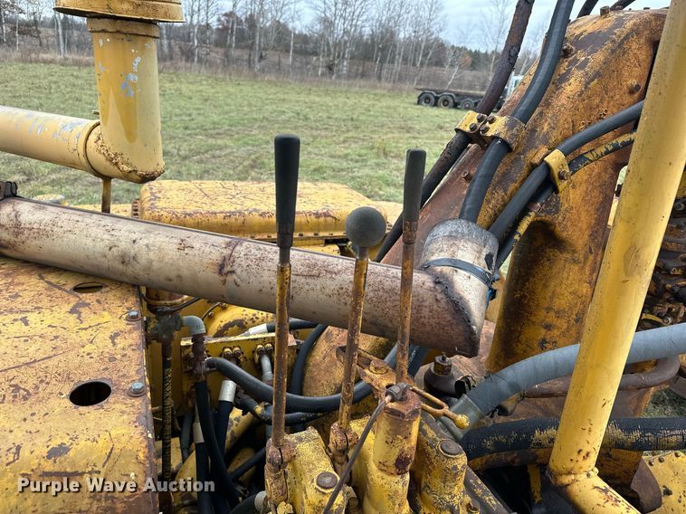 image for item LO9323 1965 Caterpillar 619C  scraper