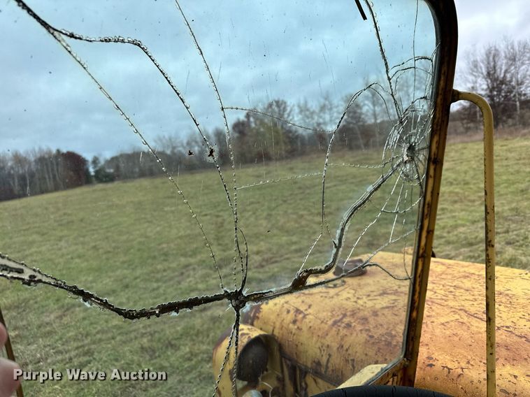 image for item LO9323 1965 Caterpillar 619C  scraper