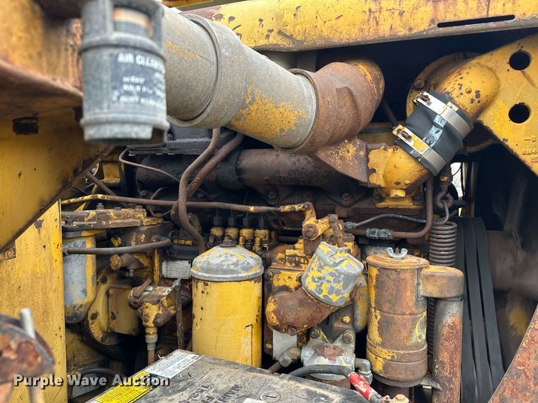 image for item LO9323 1965 Caterpillar 619C  scraper