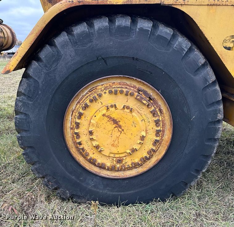 image for item LO9323 1965 Caterpillar 619C  scraper