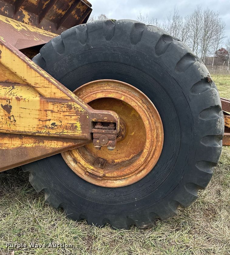 image for item LO9323 1965 Caterpillar 619C  scraper