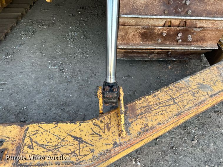 image for item LO9335 2018 Caterpillar D6T LGP  dozer