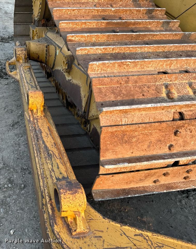 image for item LO9335 2018 Caterpillar D6T LGP  dozer