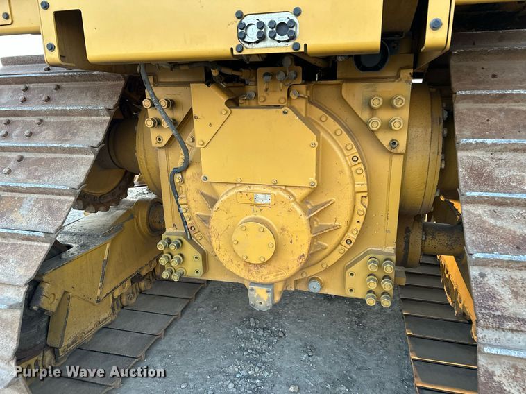 image for item LO9335 2018 Caterpillar D6T LGP  dozer