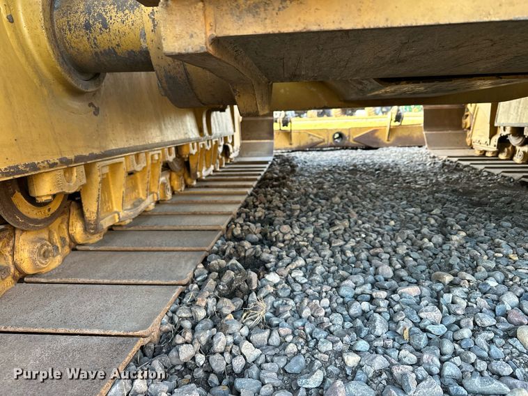 image for item LO9335 2018 Caterpillar D6T LGP  dozer