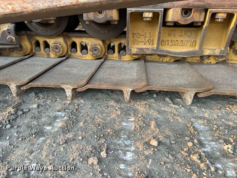 image for item LO9335 2018 Caterpillar D6T LGP  dozer