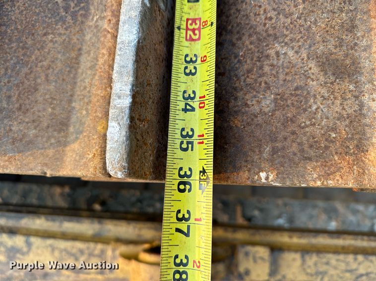 image for item LO9335 2018 Caterpillar D6T LGP  dozer