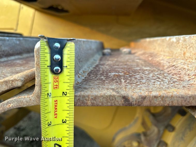 image for item LO9335 2018 Caterpillar D6T LGP  dozer