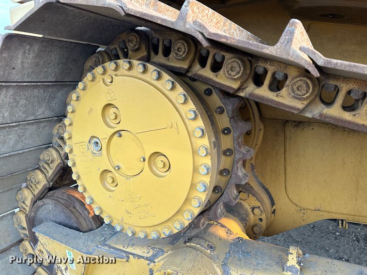 image for item LO9335 2018 Caterpillar D6T LGP  dozer