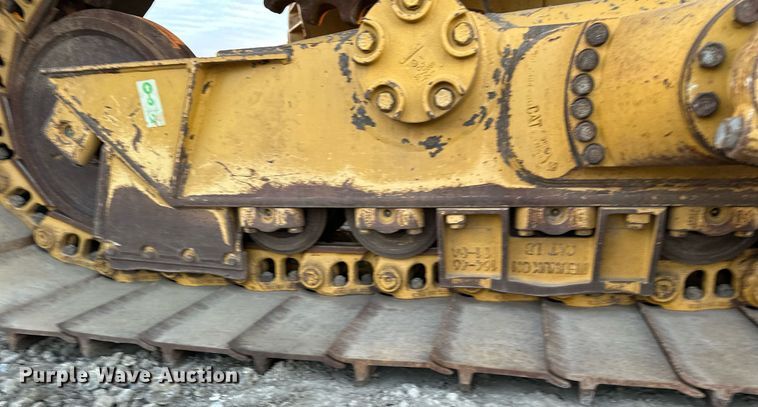 image for item LO9335 2018 Caterpillar D6T LGP  dozer