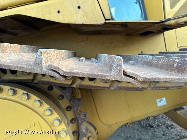 image for item LO9335 2018 Caterpillar D6T LGP  dozer
