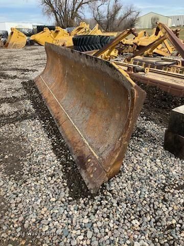 image for item LO9335 2018 Caterpillar D6T LGP  dozer