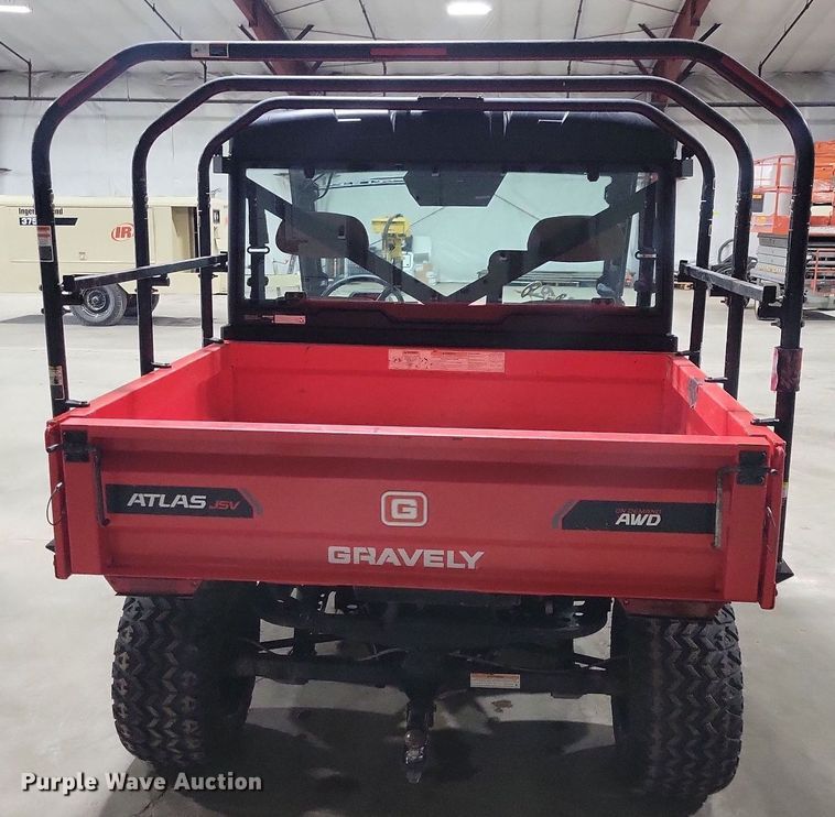 image for item LO9834 2016 Gravely Atlas JSV 3000  utility vehicle