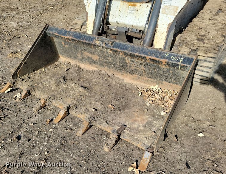 image for item LO9993 2012 Bobcat T630  tracked skid steer loader