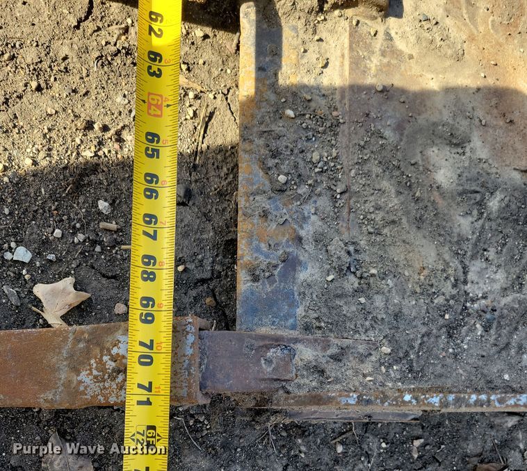 image for item LO9993 2012 Bobcat T630  tracked skid steer loader