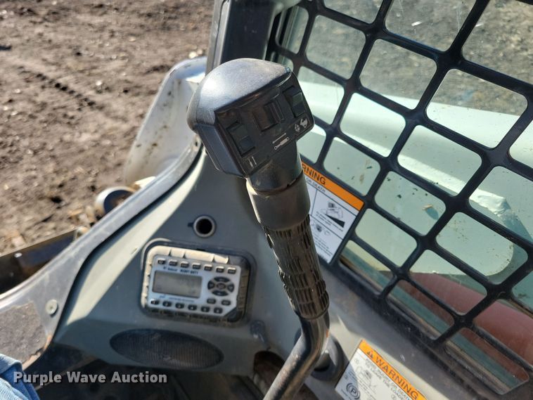image for item LO9993 2012 Bobcat T630  tracked skid steer loader
