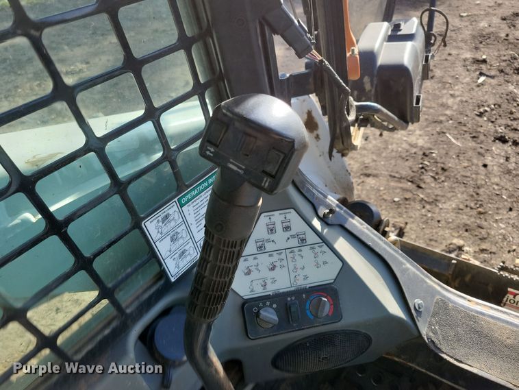 image for item LO9993 2012 Bobcat T630  tracked skid steer loader