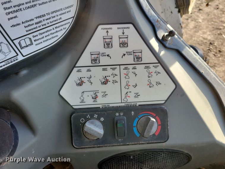 image for item LO9993 2012 Bobcat T630  tracked skid steer loader