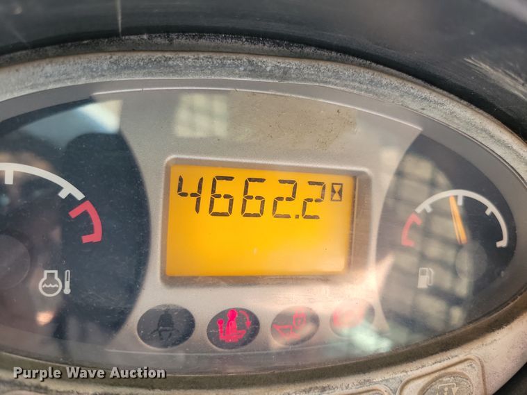 image for item LO9993 2012 Bobcat T630  tracked skid steer loader