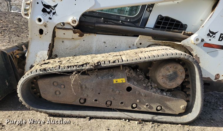 image for item LO9993 2012 Bobcat T630  tracked skid steer loader