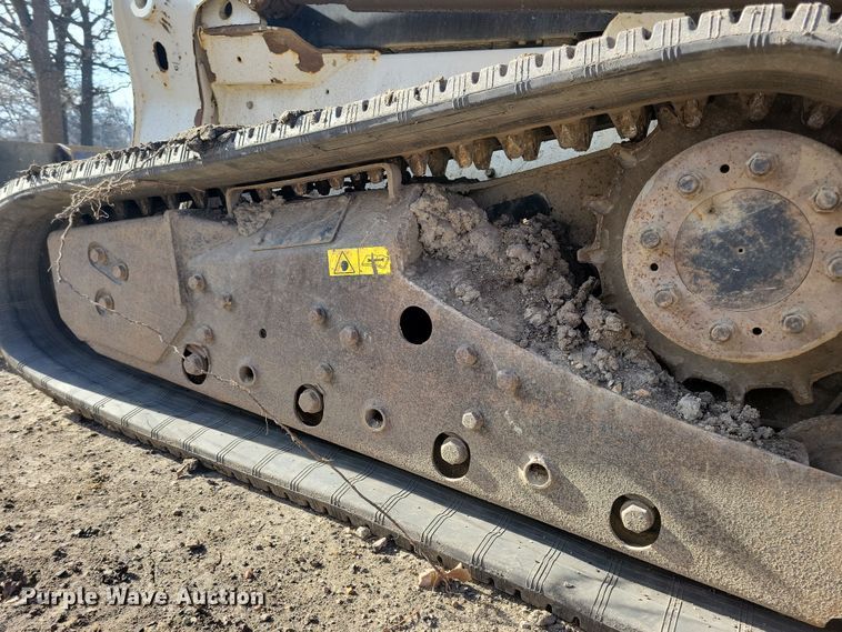 image for item LO9993 2012 Bobcat T630  tracked skid steer loader