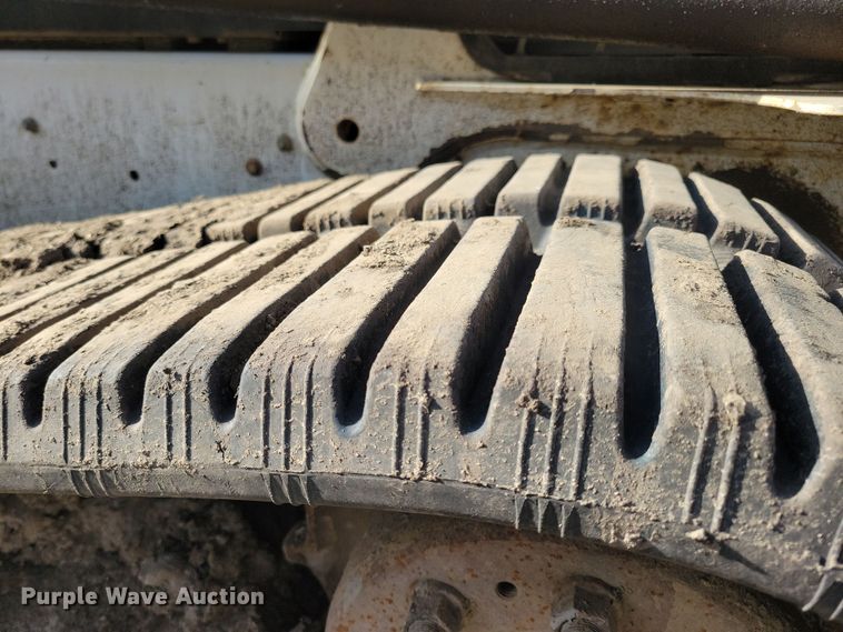 image for item LO9993 2012 Bobcat T630  tracked skid steer loader