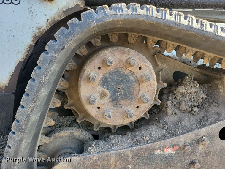 image for item LO9993 2012 Bobcat T630  tracked skid steer loader