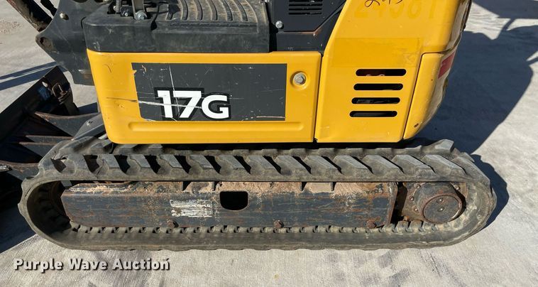 image for item LV9197 2019 John Deere 17G  mini excavator