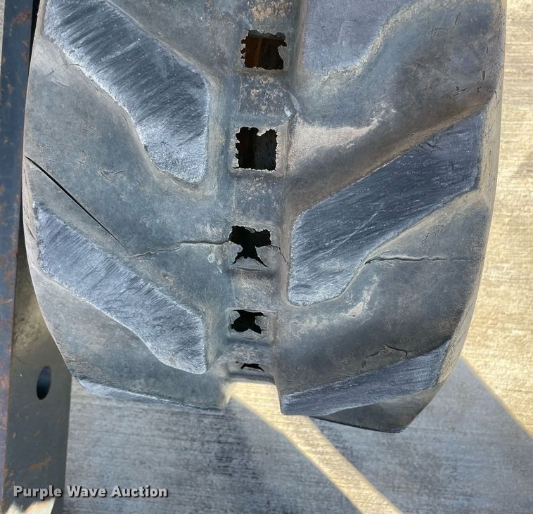 image for item LV9197 2019 John Deere 17G  mini excavator