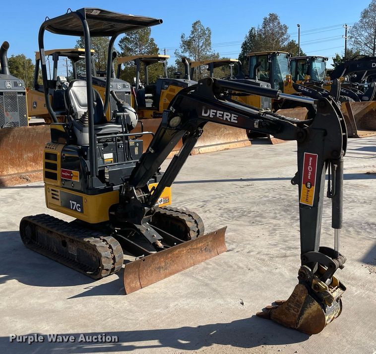 image for item LV9198 2019 John Deere 17G  mini excavator