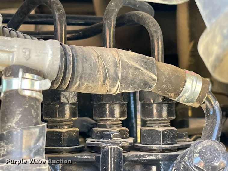 image for item LV9199 2019 John Deere 17G  mini excavator