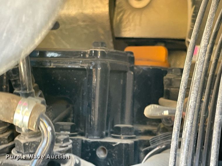 image for item LV9199 2019 John Deere 17G  mini excavator