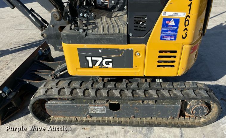 image for item LV9199 2019 John Deere 17G  mini excavator