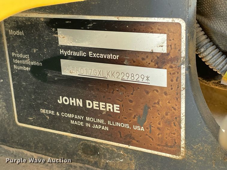 image for item LV9199 2019 John Deere 17G  mini excavator