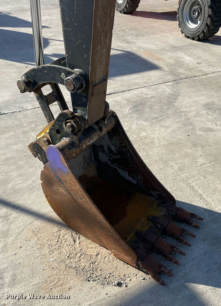 image for item LV9200 2016 John Deere 50G  mini excavator