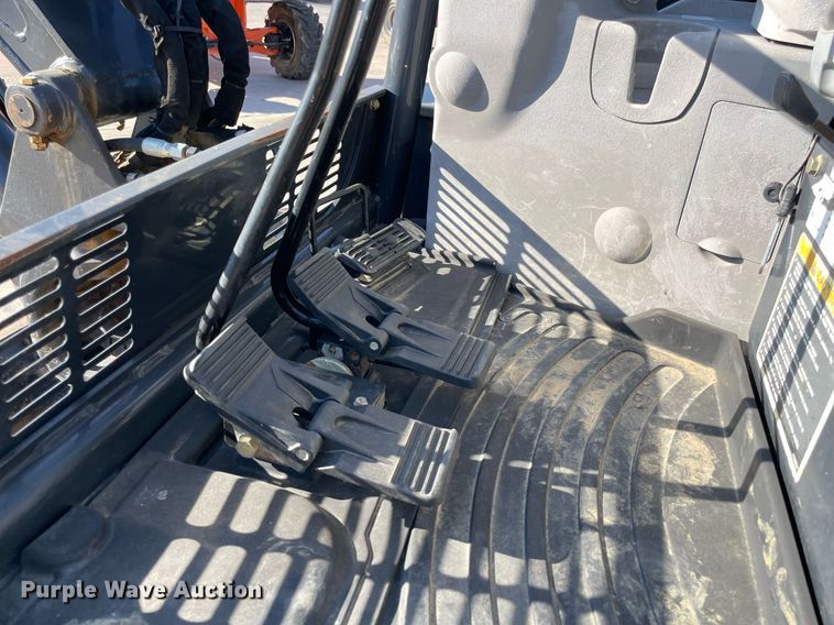 image for item LV9200 2016 John Deere 50G  mini excavator