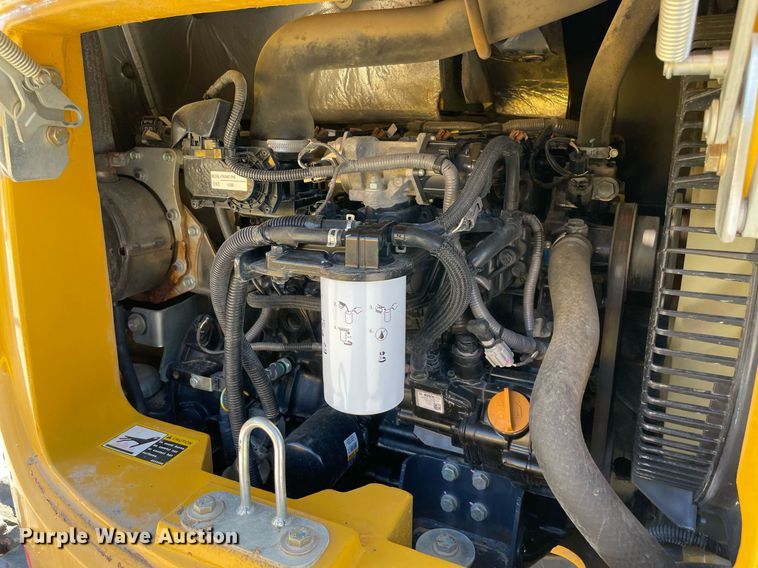 image for item LV9200 2016 John Deere 50G  mini excavator